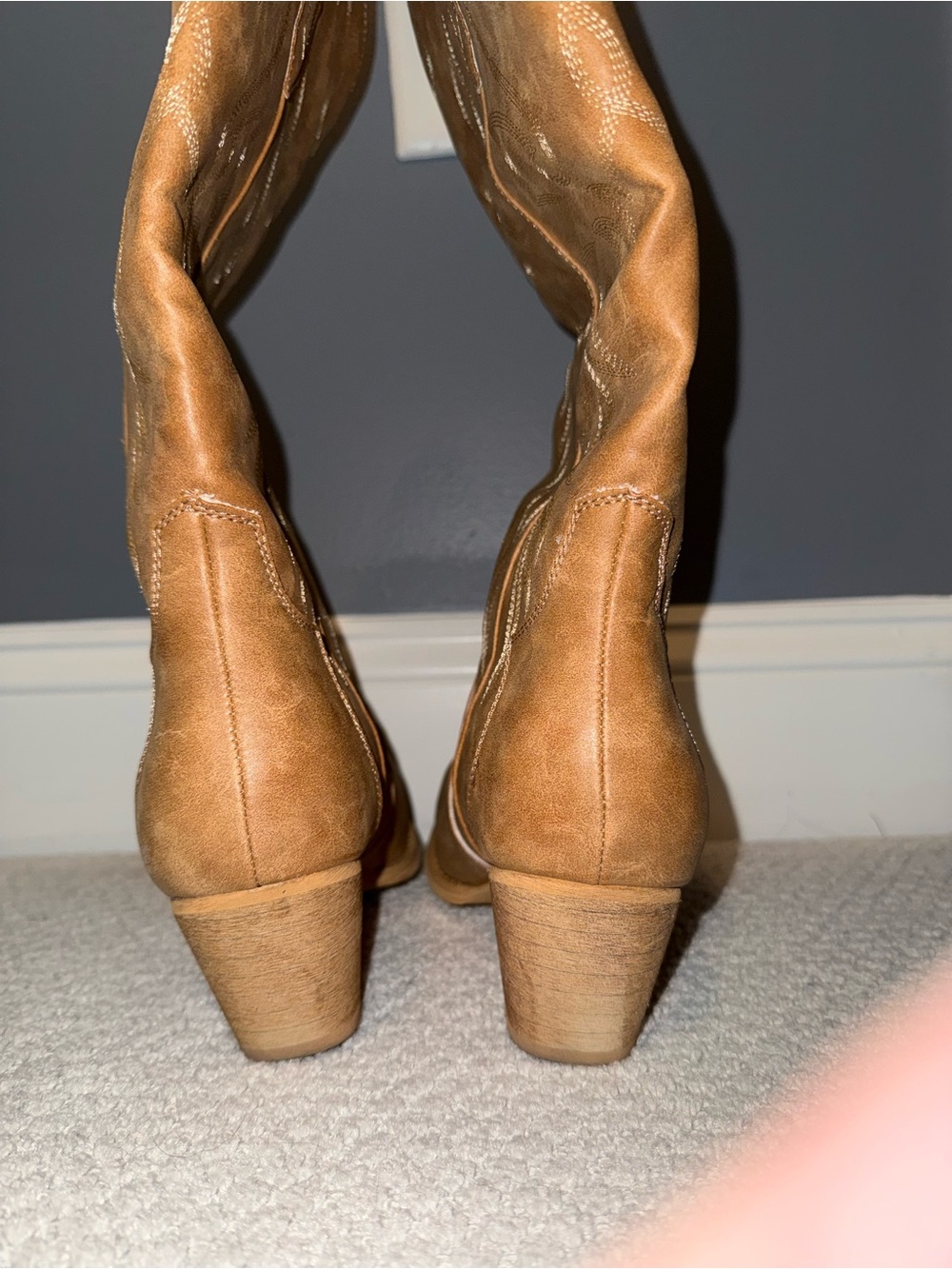 Embroidered Knee-High Western Boots Pointy Toe with Chunky Heel - Picture 4 of 8
